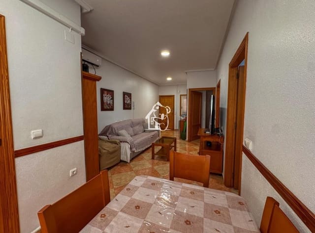 2 soveværelse Lejlighed til leje i Playa del Acequión, Torrevieja - € 750 (Ref: 10023453)