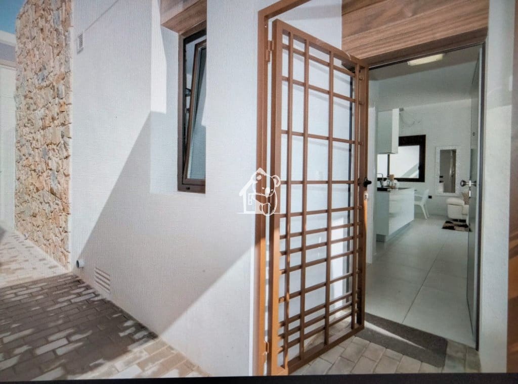2 soveværelse Villa til salg i Orihuela Costa med swimmingpool - € 385.000 (Ref: 10024975)