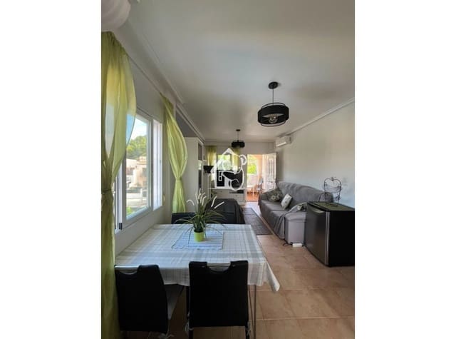 2 makuuhuone Kattohuoneisto vuokrattavana paikassa Pinar de Campoverde, Pilar de la Horadada - 950 € (Ref: 10024976)