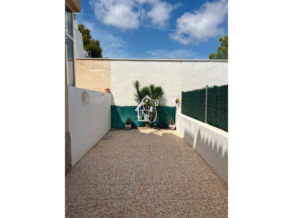 2 sovrum Takvåning att hyra i Pinar de Campoverde med pool garage - 950 € (Ref: 10024976)