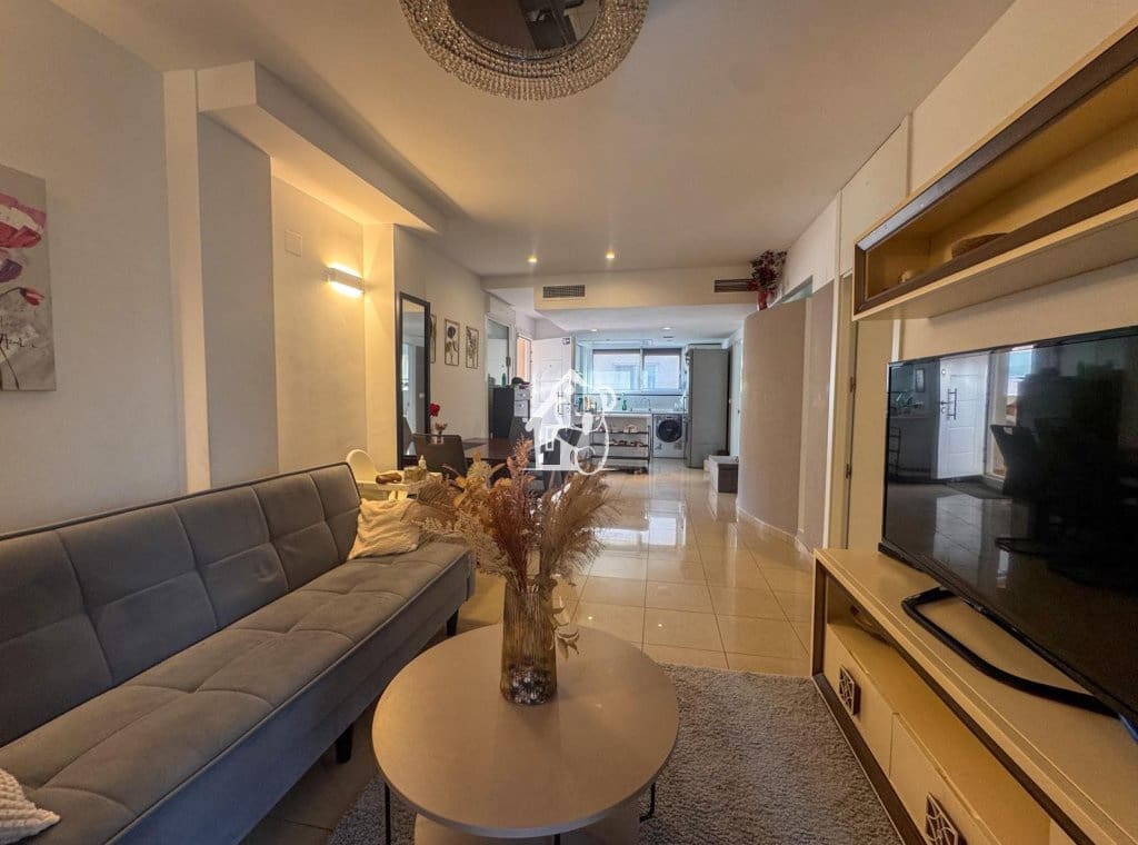 2 sypialnia Penthouse do wynajęcia w Playa Flamenca z basenem garażem - 1 100 € (Ref: 10026627)