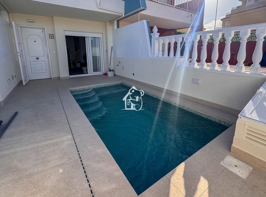 3 slaapkamer Huis te huur in Los Altos met zwembad garage - € 1.400 (Ref: 10031348)