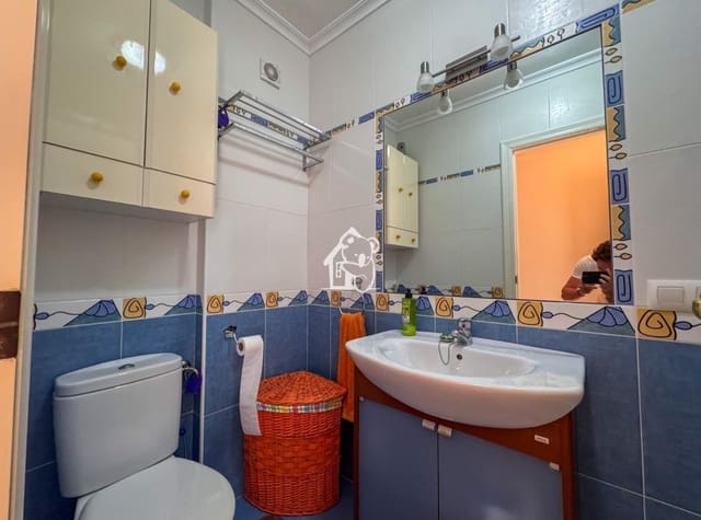 1 makuuhuone Huoneisto vuokrattavana paikassa Dehesa de Campoamor, Orihuela mukana 
autotalli - 490 € (Ref: 10031350)