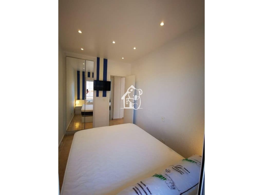 3 Zimmer Penthouse zu vermieten in Torrevieja - 1.100 € (Ref: 10033343)