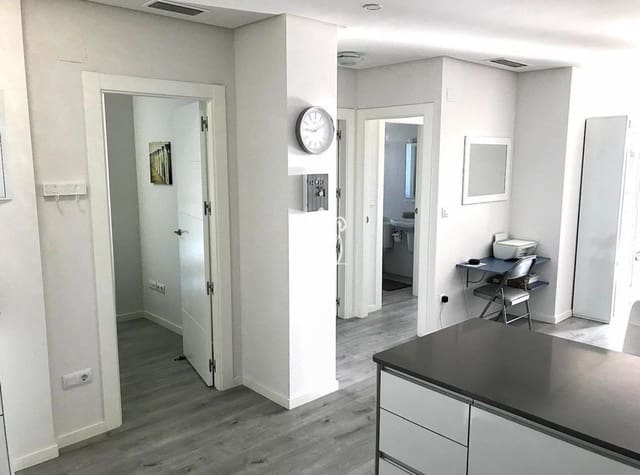 2 makuuhuone Huoneisto vuokrattavana paikassa Los Dolses, Orihuela mukana uima-altaan - 1 200 € (Ref: 10036264)