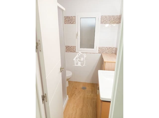 Apartamento de 2 habitaciones en Playa del Cura, Torrevieja en alquiler - 950 € (Ref: 10036265)