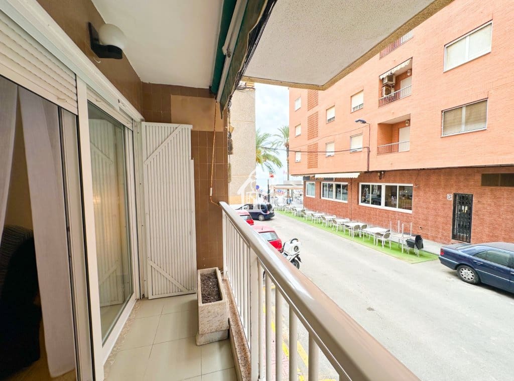 2 bedroom Apartment for rent in Torrevieja - € 950 (Ref: 10036265)