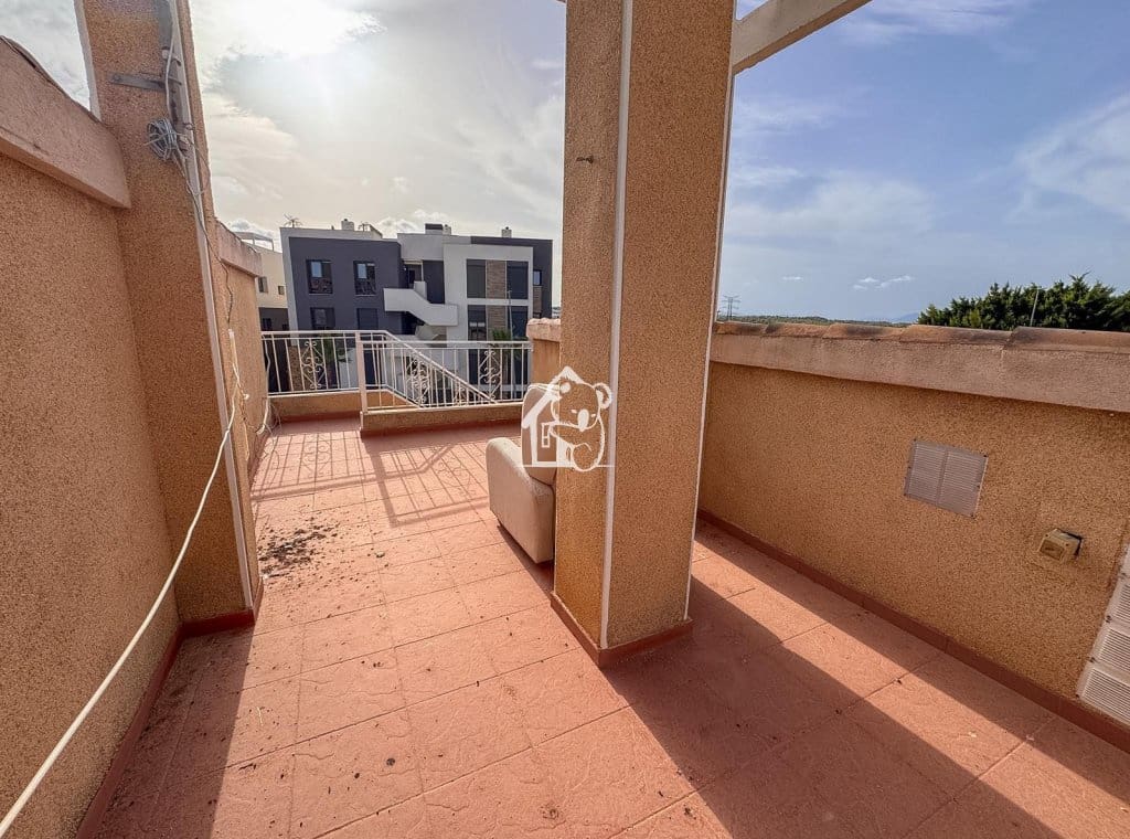 3 bedroom Villa for rent in Los Altos with pool - € 1,500 (Ref: 10044232)