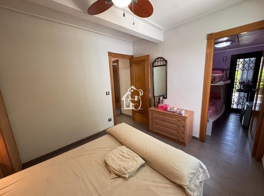Villa/Maison de 3 chambres à louer à Orihuela Costa avec piscine - 1 050 € (Ref: 10044233)