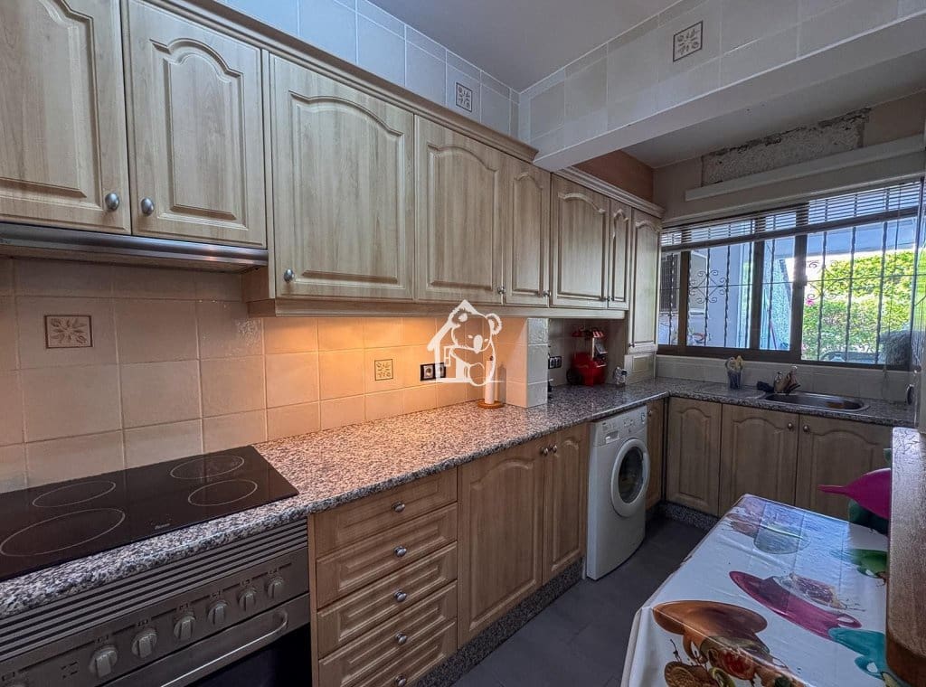 Villa/Maison de 3 chambres à louer à Orihuela Costa avec piscine - 1 050 € (Ref: 10044233)
