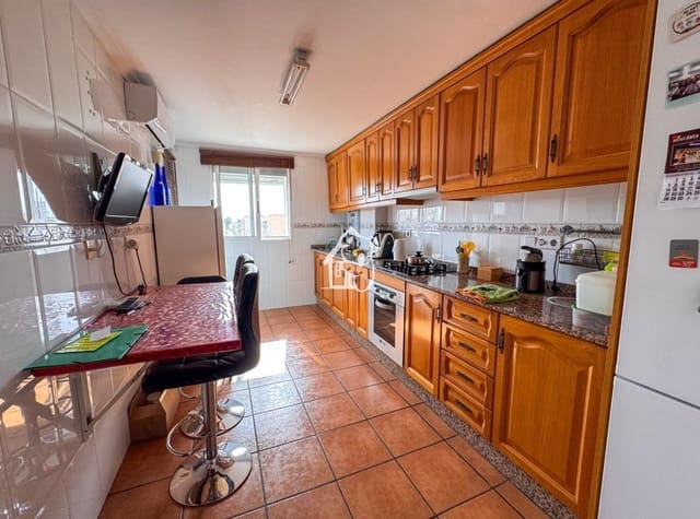 3 makuuhuone Huoneisto vuokrattavana paikassa Almoradí - 700 € (Ref: 10044236)