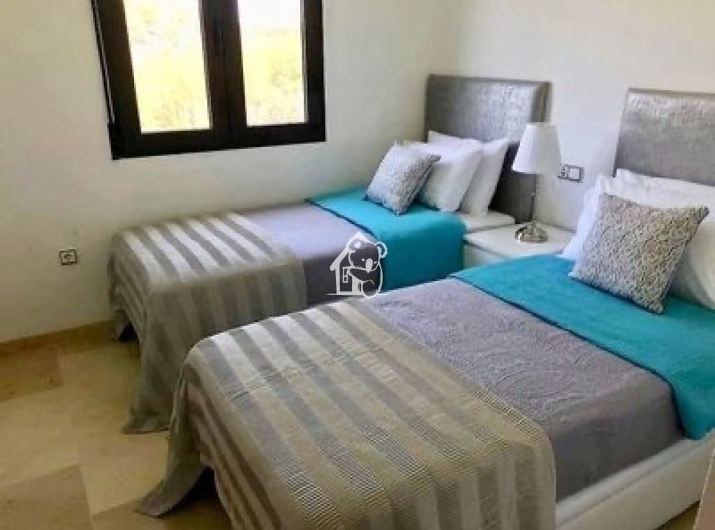 3 makuuhuone Huoneisto vuokrattavana paikassa Orihuela Costa mukana uima-altaan 
autotalli - 1 500 € (Ref: 10044362)