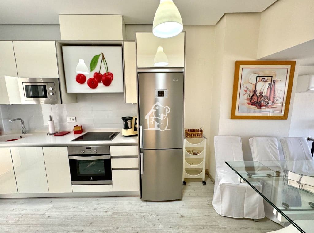 Chalet de 5 habitaciones en Orihuela Costa en alquiler con piscina garaje - 2.500 € (Ref: 10046606)