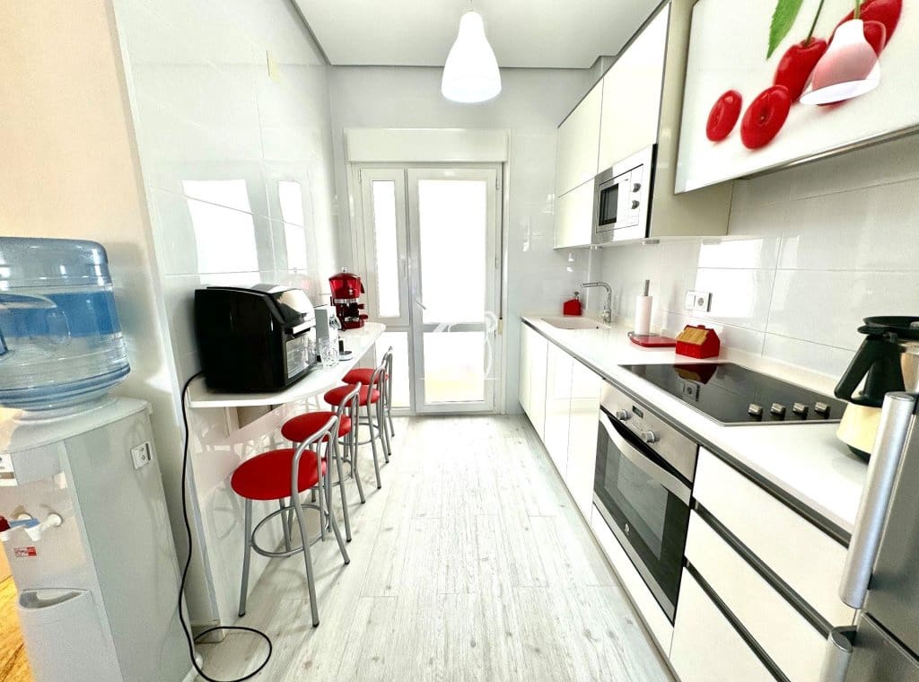 Chalet de 5 habitaciones en Orihuela Costa en alquiler con piscina garaje - 2.500 € (Ref: 10046606)
