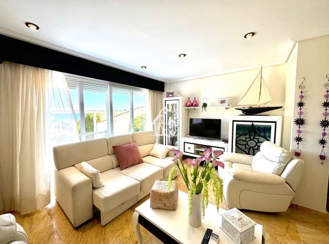Chalet de 5 habitaciones en Aguamarina, Orihuela en alquiler con piscina garaje - 2.500 € (Ref: 10046606)