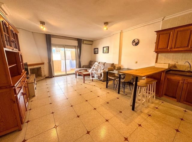 3 bedroom Apartment for rent in Playa de los Locos, Torrevieja with garage - € 1,000 (Ref: 10046608)