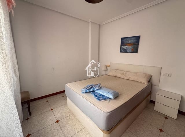 3 bedroom Apartment for rent in Playa de los Locos, Torrevieja with garage - € 1,000 (Ref: 10046608)