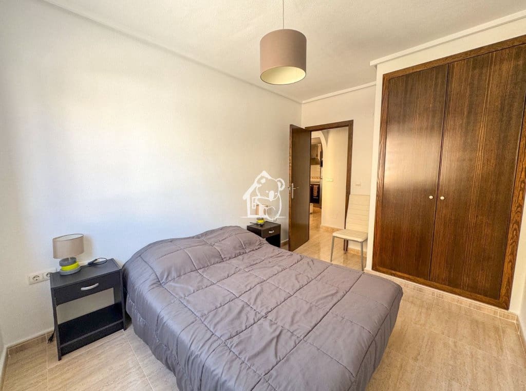 Apartamento de 2 habitaciones en San Miguel de Salinas en venta - 125.000 € (Ref: 10048589)