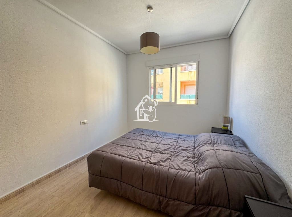 Apartamento de 2 habitaciones en San Miguel de Salinas en venta - 125.000 € (Ref: 10048589)