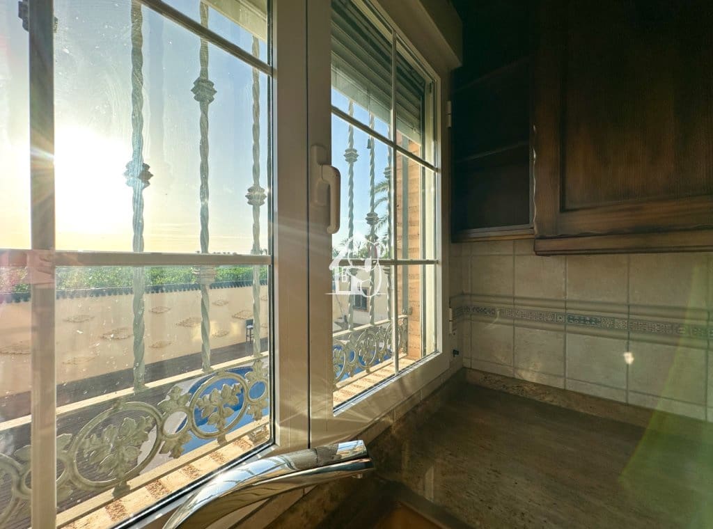6 soverom Villa til leie i Orihuela med svømmebasseng garasje - € 1 700 (Ref: 10054507)