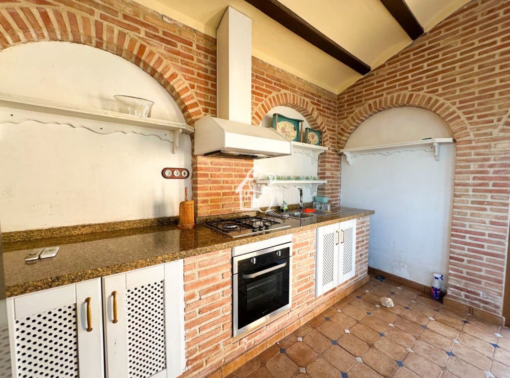 6 soverom Villa til leie i Orihuela med svømmebasseng garasje - € 1 700 (Ref: 10054507)