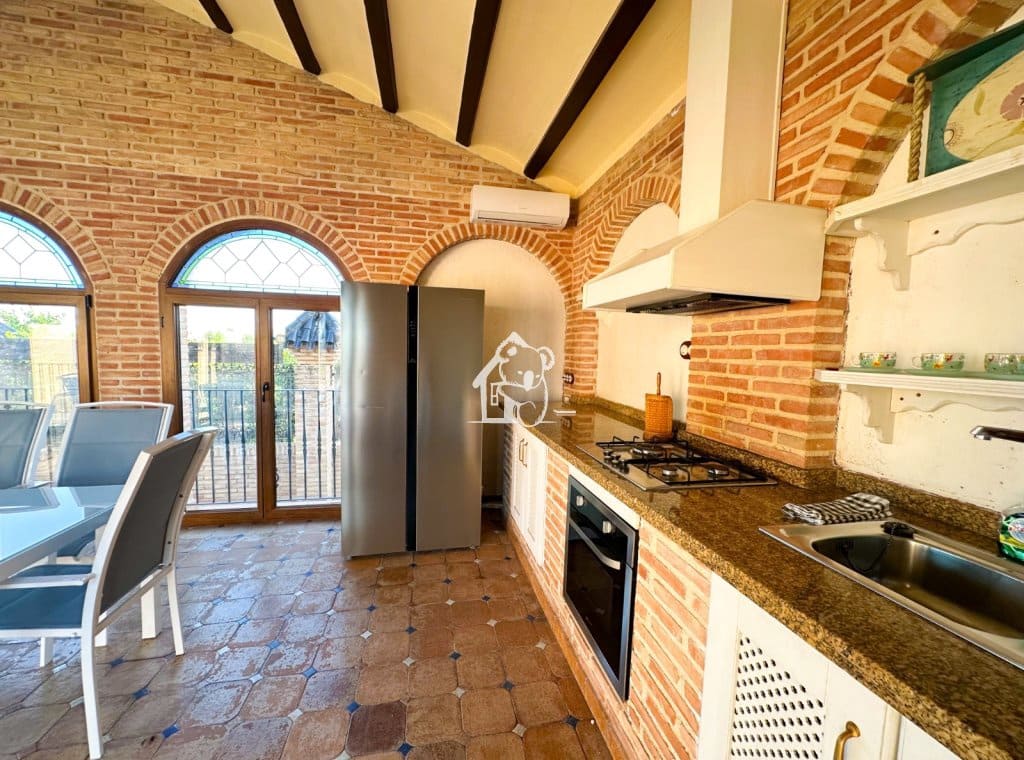 6 soverom Villa til leie i Orihuela med svømmebasseng garasje - € 1 700 (Ref: 10054507)