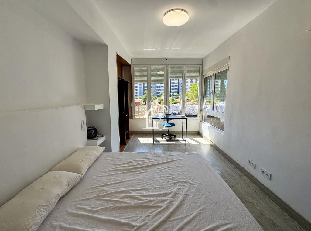 3 camera da letto Appartamento da affittare in Orihuela Costa con garage - 1.300 € (Rif: 10057804)