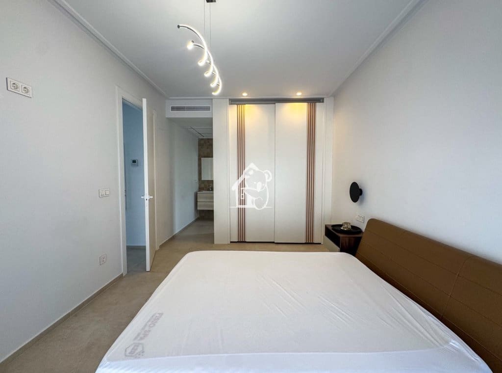 2 bedroom Villa for rent in La Florida with pool garage - € 2,300 (Ref: 10061083)