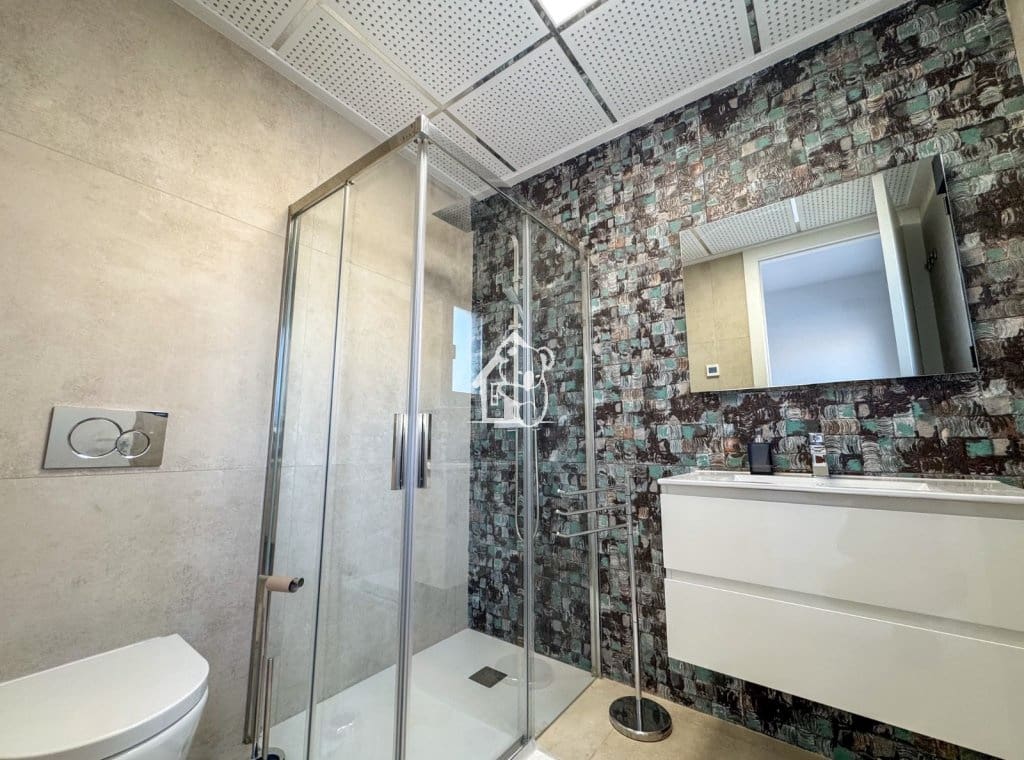 2 bedroom Villa for rent in La Florida with pool garage - € 2,300 (Ref: 10061083)