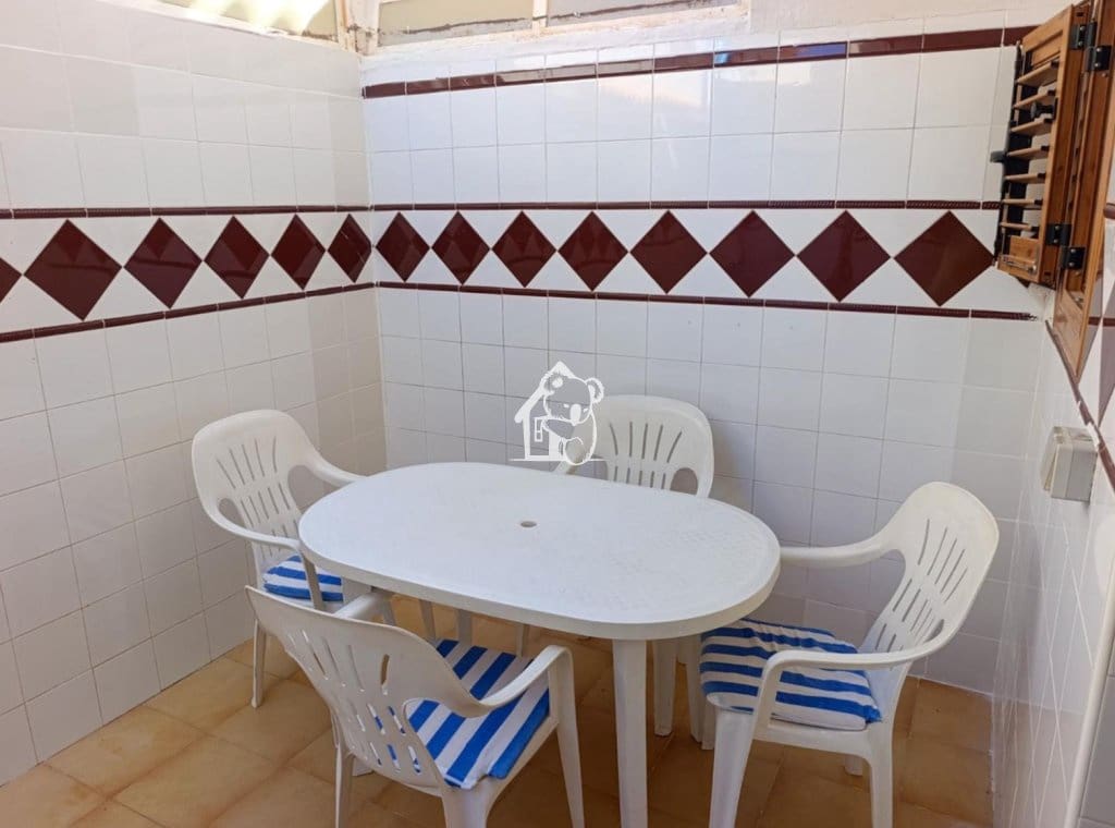 Casa de 3 habitaciones en Torre de la Horadada en alquiler con garaje - 1.200 € (Ref: 10061084)