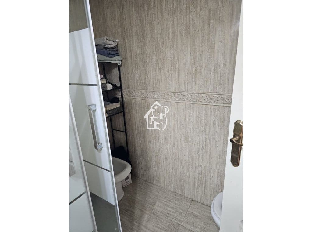 3 slaapkamer Appartement te huur in Guardamar del Segura - € 1.100 (Ref: 10061087)
