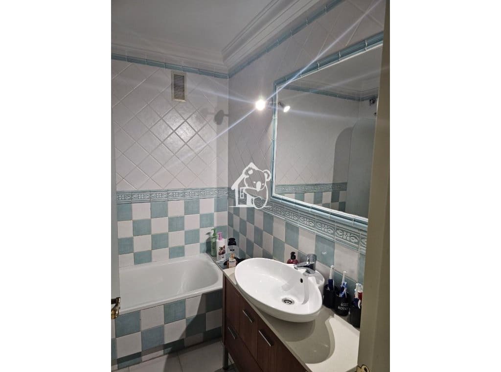 3 slaapkamer Appartement te huur in Guardamar del Segura - € 1.100 (Ref: 10061087)