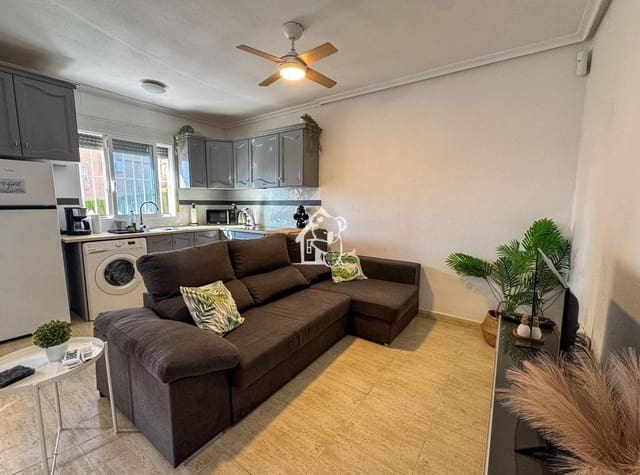 3 soverom Hus til leie i Villamartin, Orihuela med svømmebasseng garasje - € 1 250 (Ref: 10063528)