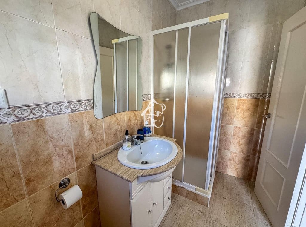 3 soverom Hus til leie i Villamartin med svømmebasseng garasje - € 1 250 (Ref: 10063528)