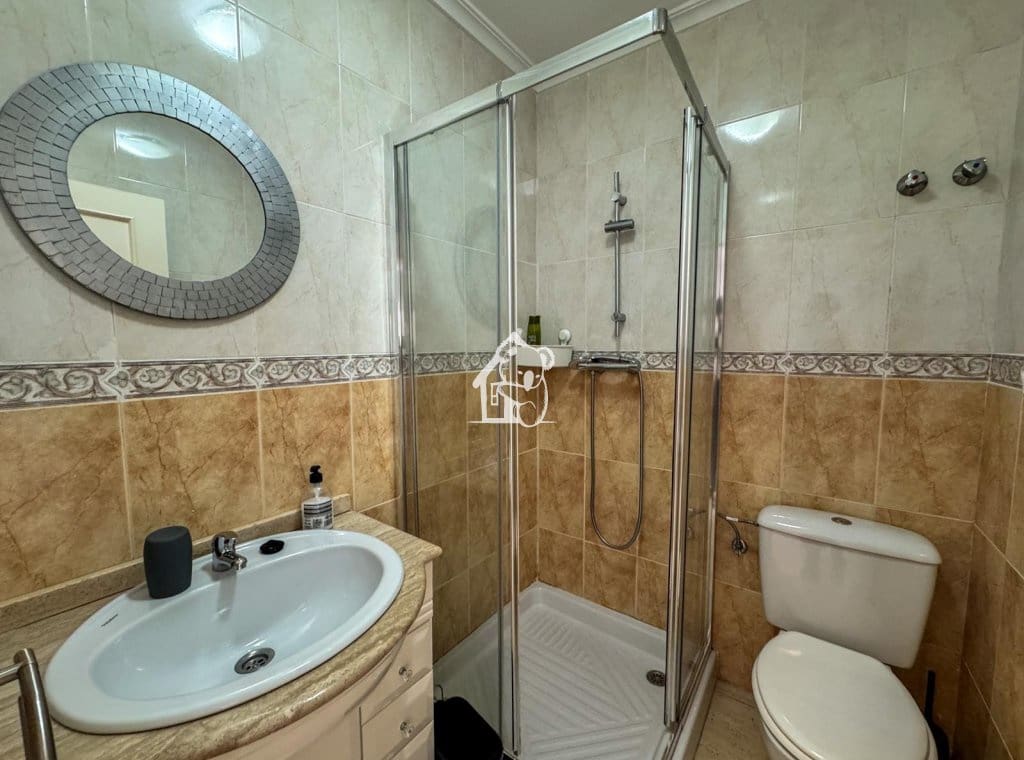 3 soverom Hus til leie i Villamartin med svømmebasseng garasje - € 1 250 (Ref: 10063528)