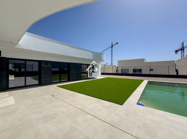3 slaapkamer Villa te koop in Ciudad Quesada, Rojales met zwembad - € 550.000 (Ref: 10066955)
