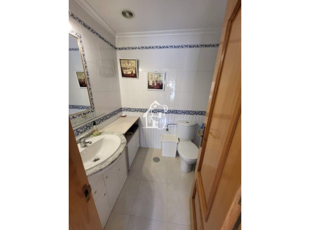 3 soveværelse Lejlighed til leje i Torrevieja - € 1.150 (Ref: 10074750)