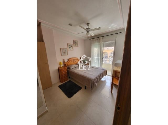 3 slaapkamer Flat te huur in Antonio Machado, Torrevieja - € 1.150 (Ref: 10074750)