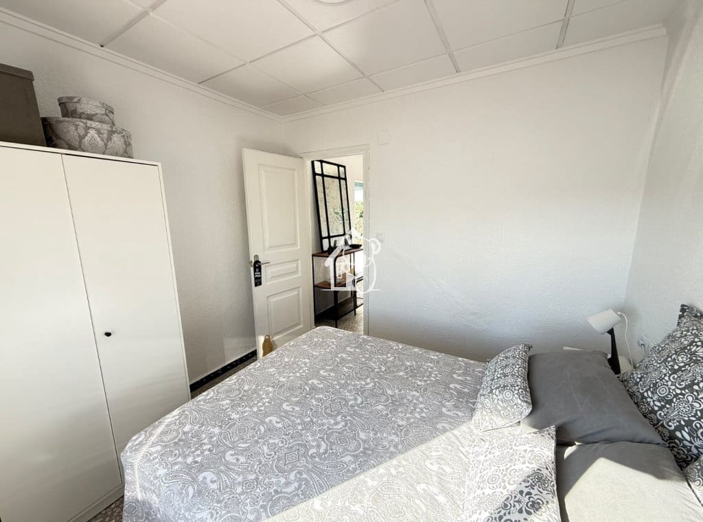 2 slaapkamer Appartement te huur in Guardamar del Segura - € 750 (Ref: 10074751)