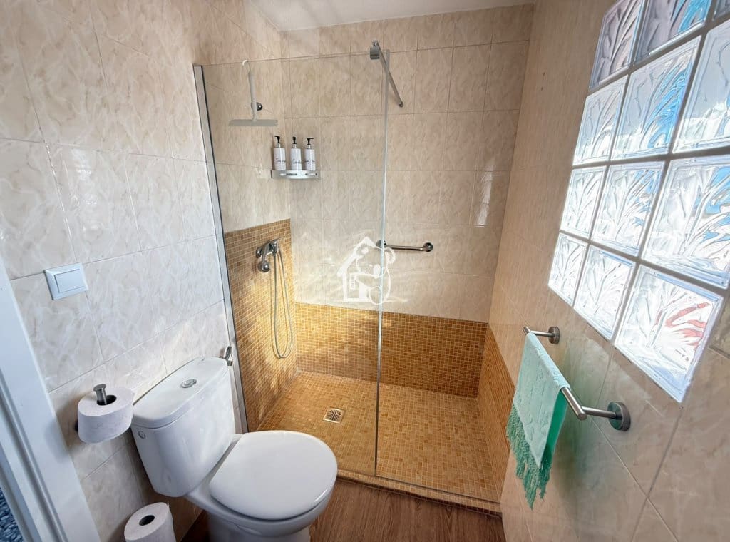 2 slaapkamer Appartement te huur in Guardamar del Segura - € 750 (Ref: 10074751)