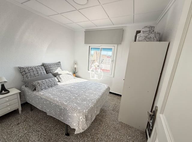 2 slaapkamer Appartement te huur in El Raso, Guardamar del Segura - € 750 (Ref: 10074751)