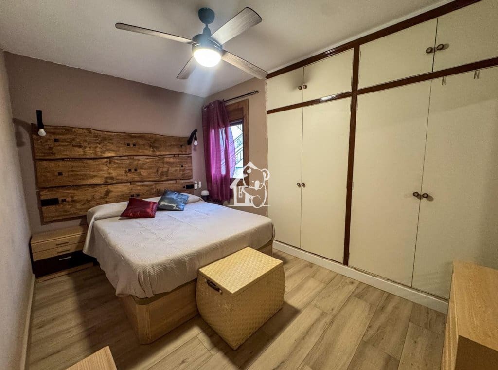 1 quarto Apartamento para arrendar em Playa Flamenca com piscina garagem - 950 € (Ref: 10085338)