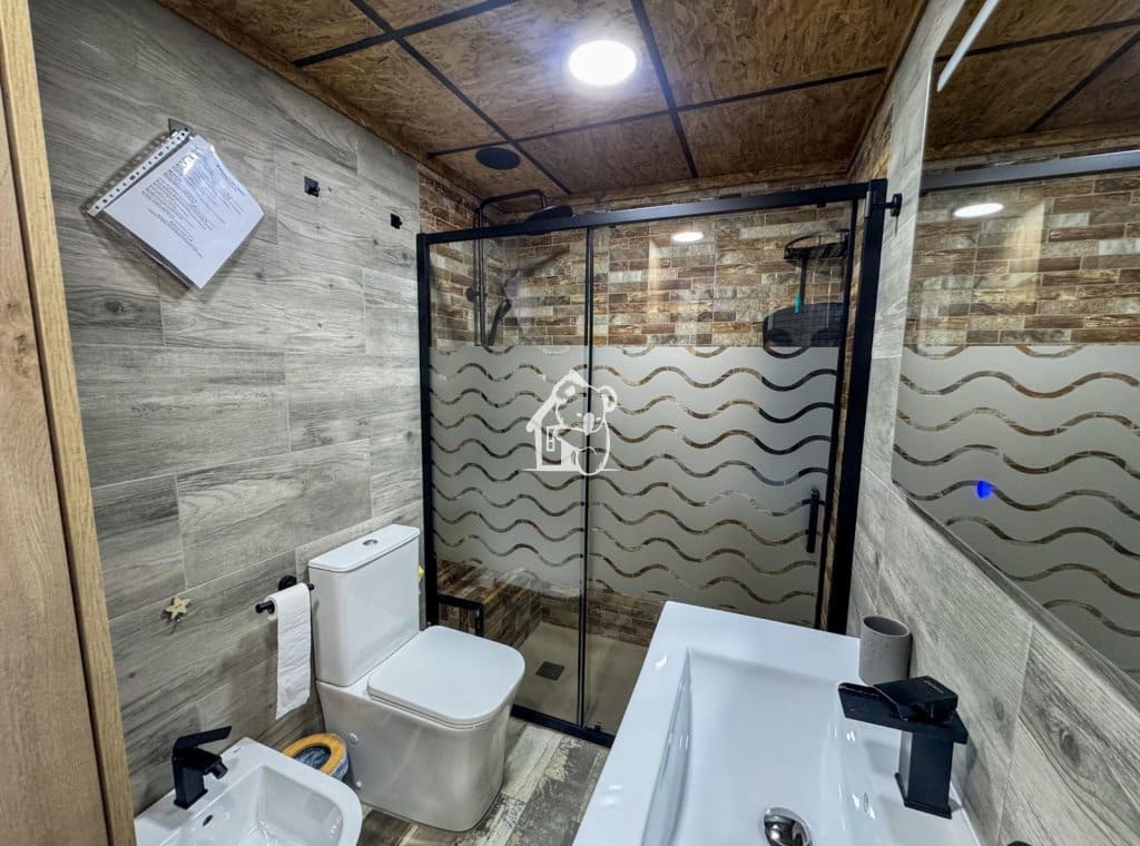 1 quarto Apartamento para arrendar em Playa Flamenca com piscina garagem - 950 € (Ref: 10085338)