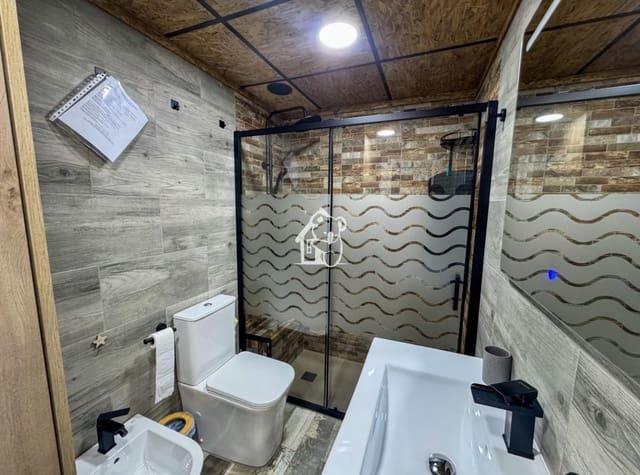 1 quarto Apartamento para arrendar em Playa Flamenca, Orihuela com piscina garagem - 950 € (Ref: 10085338)