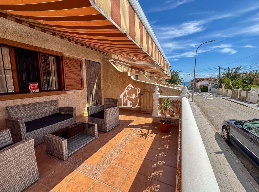 3 Zimmer Haus zu vermieten in Torre de la Horadada mit Garage - 1.200 € (Ref: 10088787)