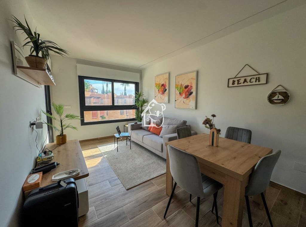 2 quarto Apartamento para arrendar em Villamartin com piscina garagem - 1 200 € (Ref: 10088788)