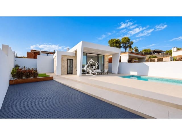 3 sovrum Hus till salu i Torrevieja med pool - 725 000 € (Ref: 10097392)