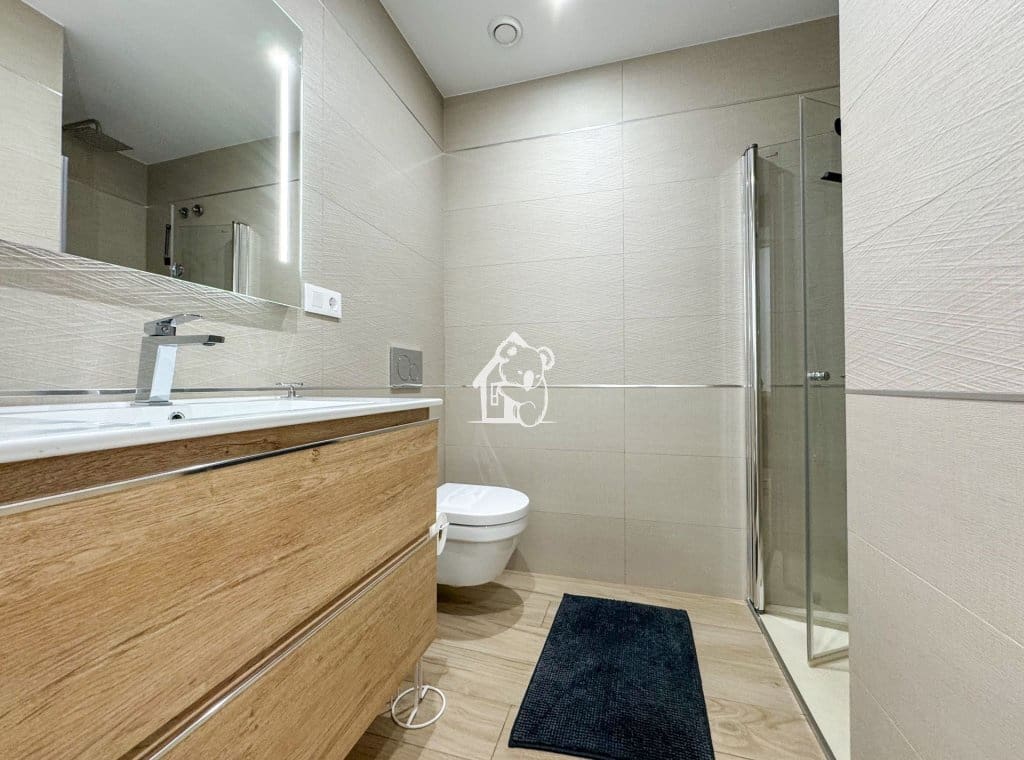 Bungalow de 2 chambres à louer à Torrevieja avec piscine - 1 450 € (Ref: 10097393)