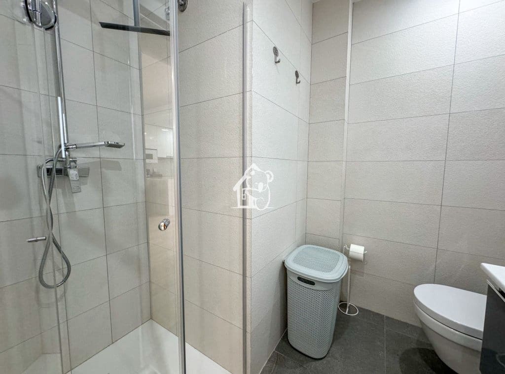 Bungalow de 2 chambres à louer à Torrevieja avec piscine - 1 450 € (Ref: 10097393)