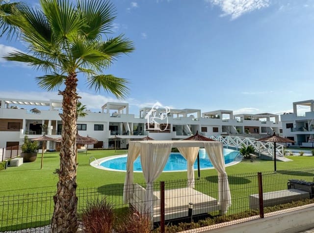 2 sypialnia Bungalow do wynajęcia w Los Balcones - Los Altos, Torrevieja - 1 450 € (Ref: 10097393)
